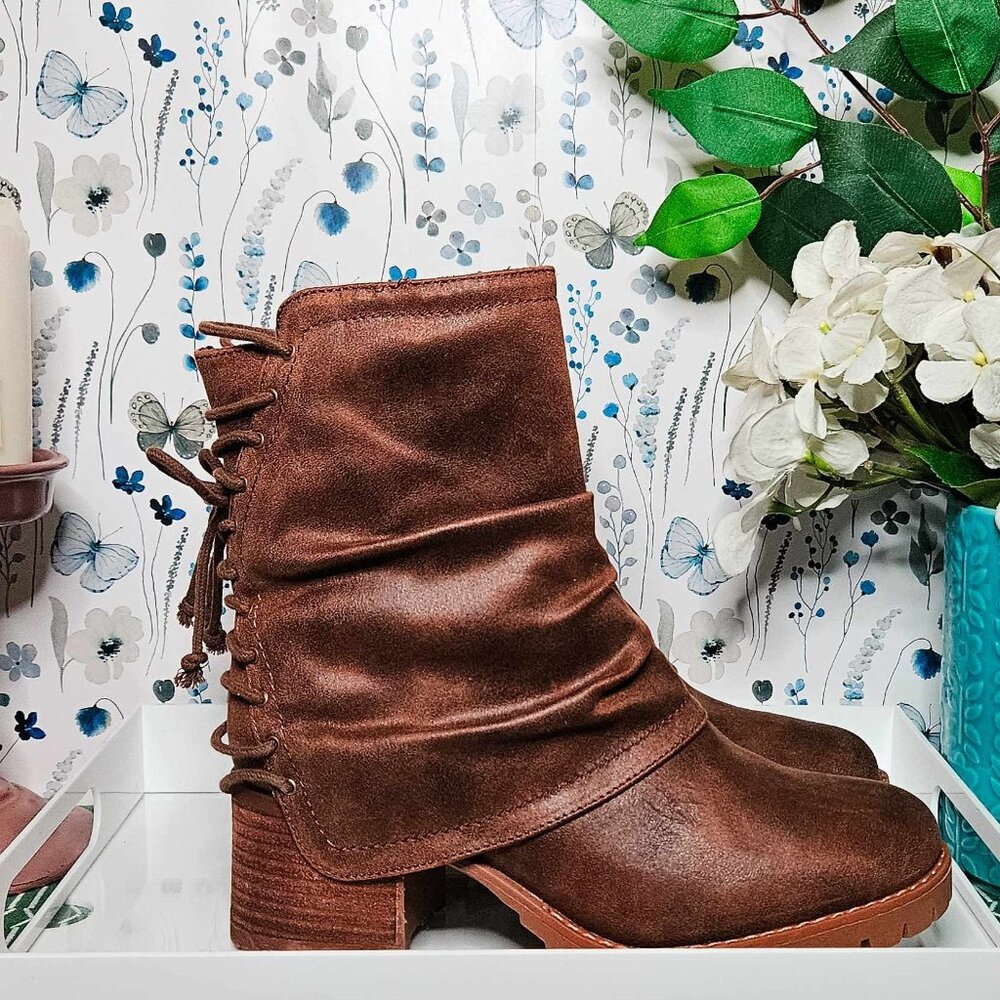 Very G Roseanne Ankle Boots Brown Suede Size 8